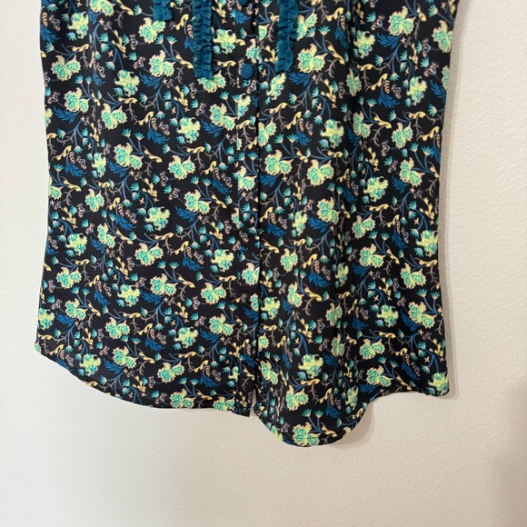 ModCloth Floral Sleeveless Blouse—S - Picture 5 of 9